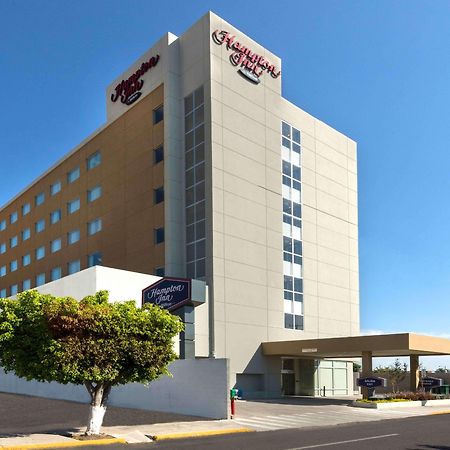 Hampton Inn By Hilton Irapuato Bagian luar foto